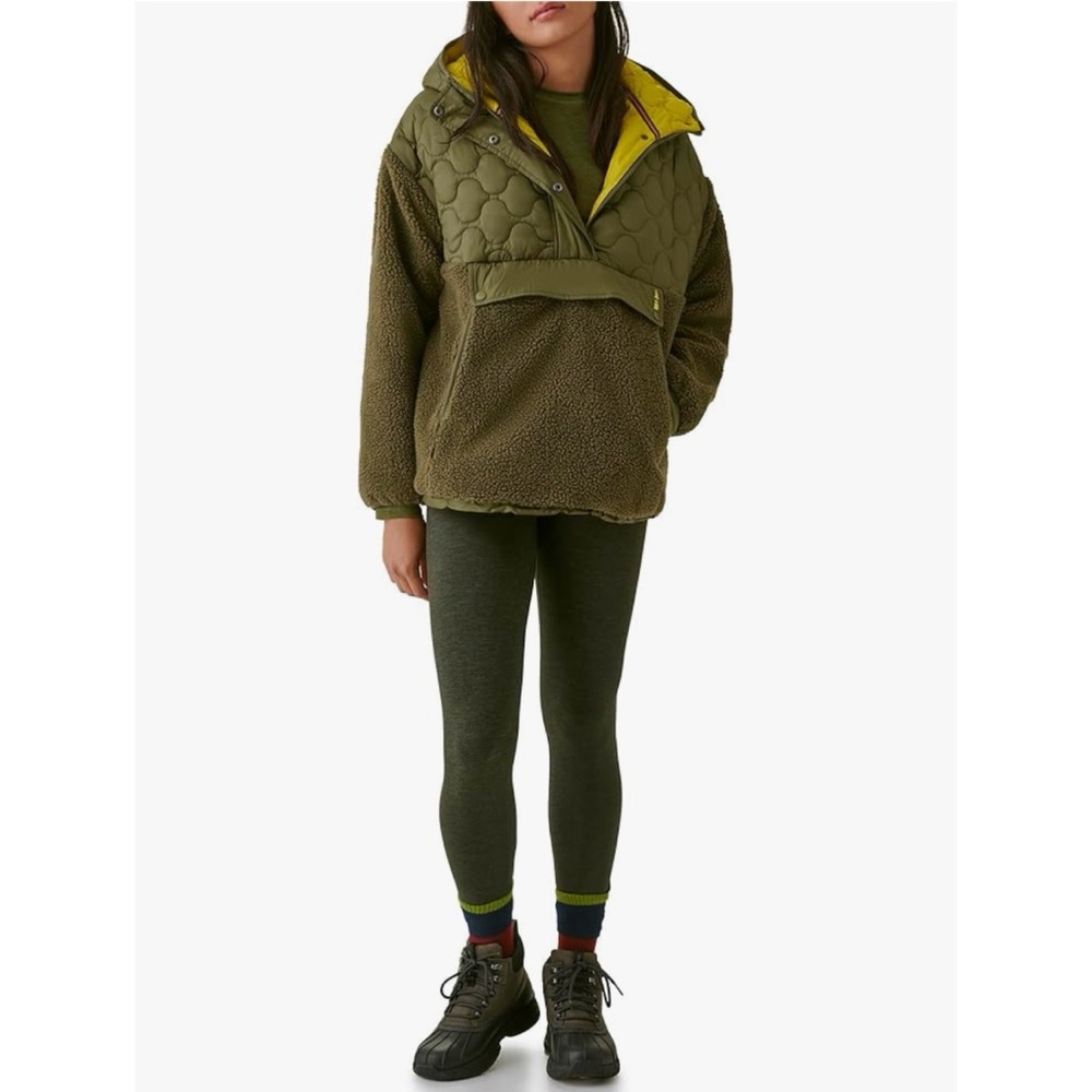 Bass Outdoor Women’s Mixed Media Ripstop Sherpa Hooded Jacket Olive XL $109